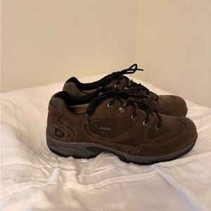 RedHead X4 Adventure II Waterproof Walking Shoes – Men’s Sz 11– Rugged & Ready